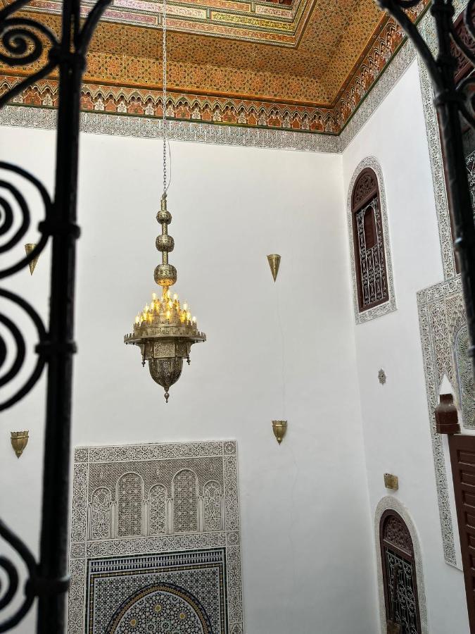 Colors & - Family Riad